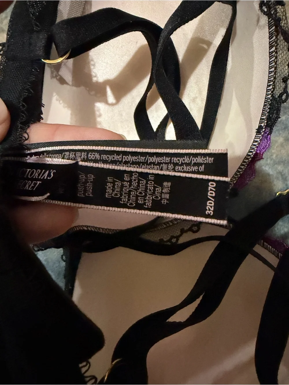 Victoria secret very sexy strappy push-up bra 32d